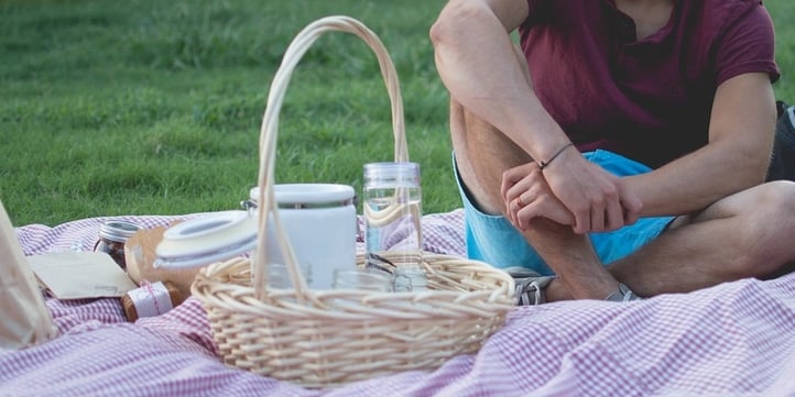 backyard-picnic.jpg