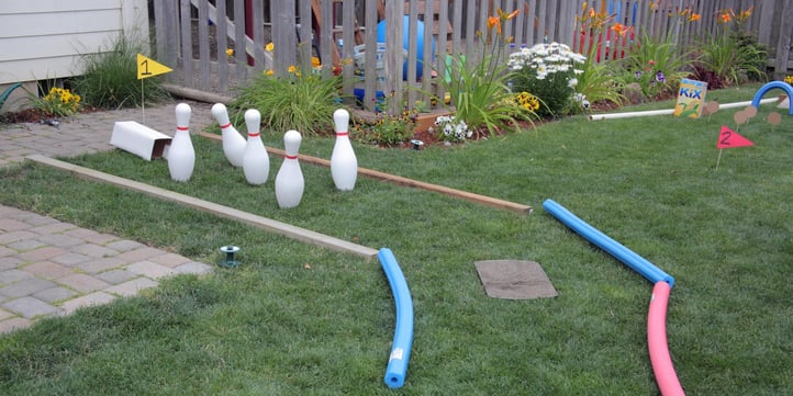 mini-golf-hole-backyard.jpg