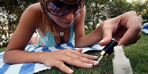 outdoor-mani-pedi.jpg