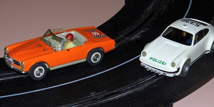 slot-cars-fun.jpg