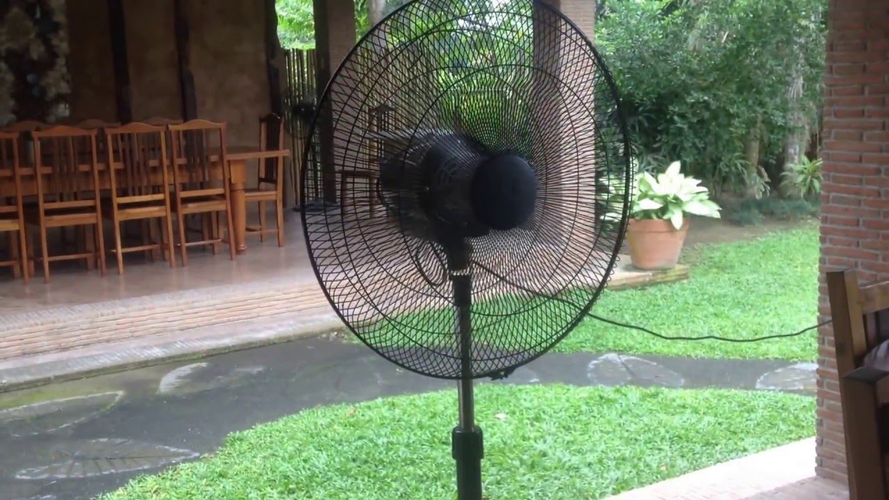 Outdoor Fans: An Easy Mosquito Deterrent - Featured Image